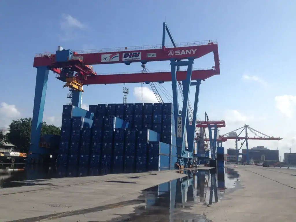 rubber tyre gantry crane rtg am soluzioni02