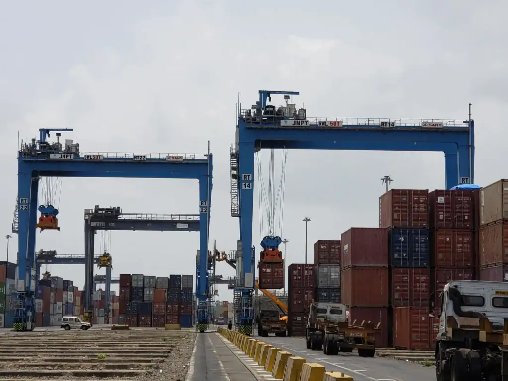 rubber tyre gantry crane rtg am soluzioni11 01